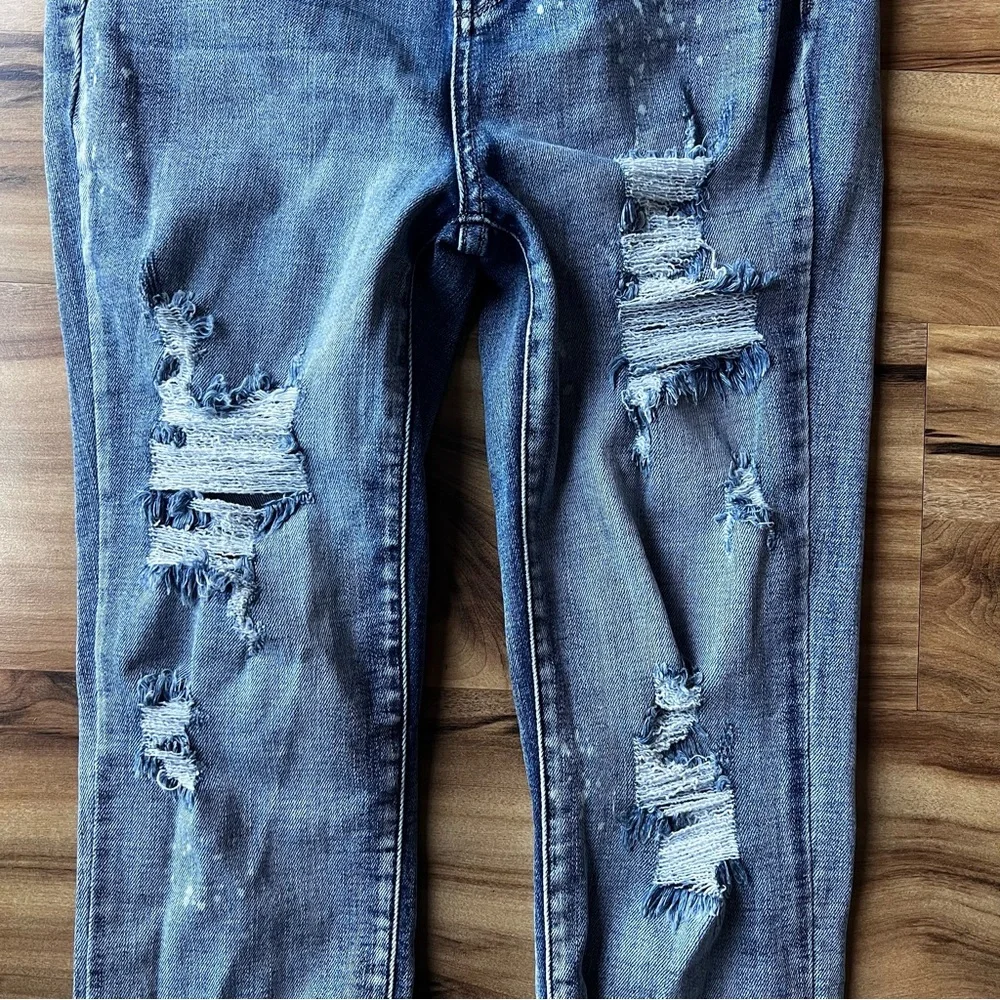 Judy Blue Women's Hi-Rise Skinny Destroyed Button-Fly Jeans Size 29‎